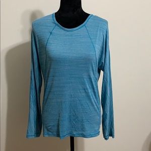 * Lululemon run shirt